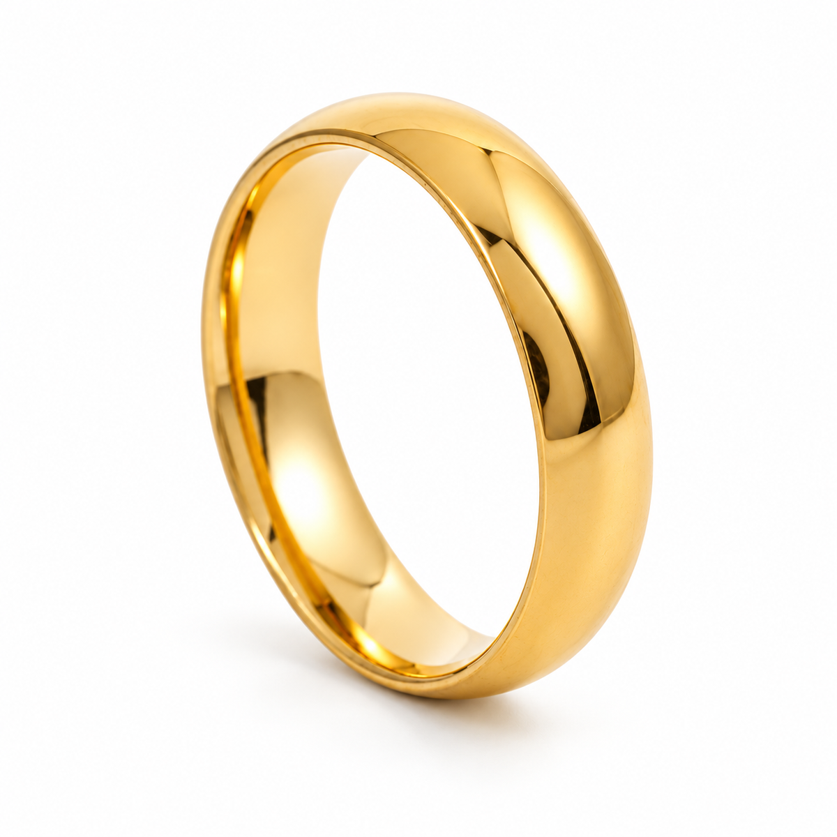 Anillo Sena con fondo blanco de estudio